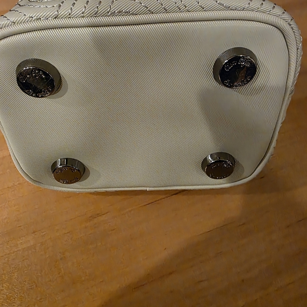 EUC- LUG- WHIRLYBIRD- Satin Luxe- PEBBLE - Picture 3 of 4